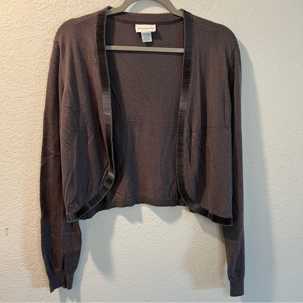 Women’s Soft Surroundings gray wool blend open front cropped cardigan sweater
